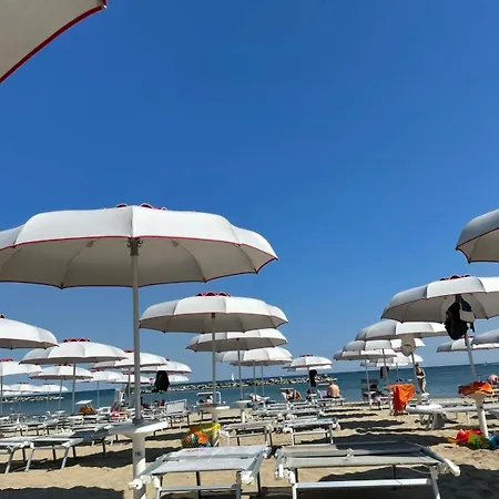 Lägenhet Pesaro Bnb *