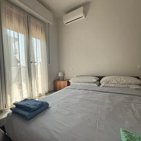 Lägenhet Pesaro Bnb
